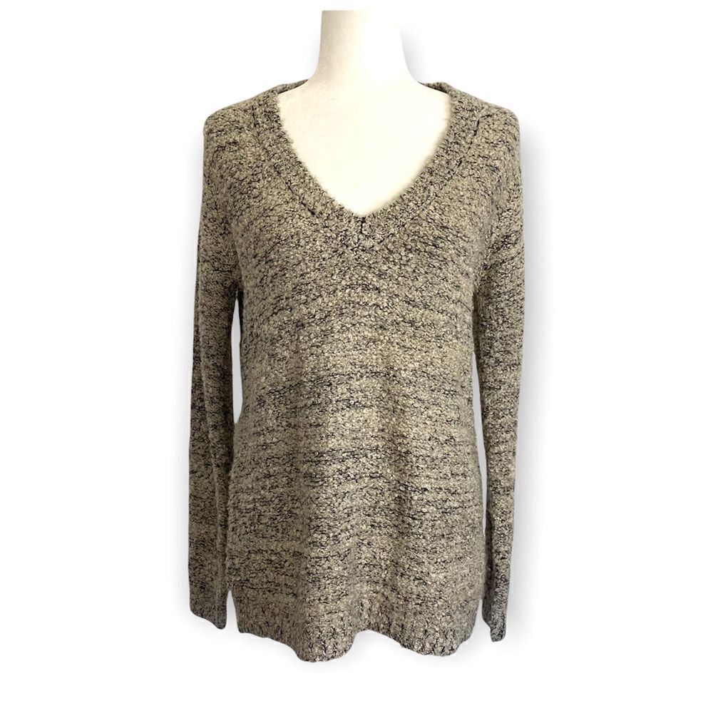 PINS &‎ Needles Nubby Knit V Neck Sweater In Grays Size M